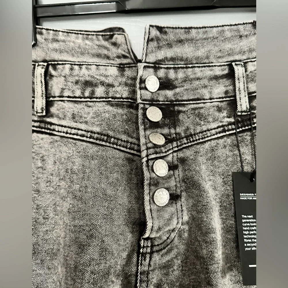 Brand new high waist black grey white wash size 20 - Picture 7 of 7